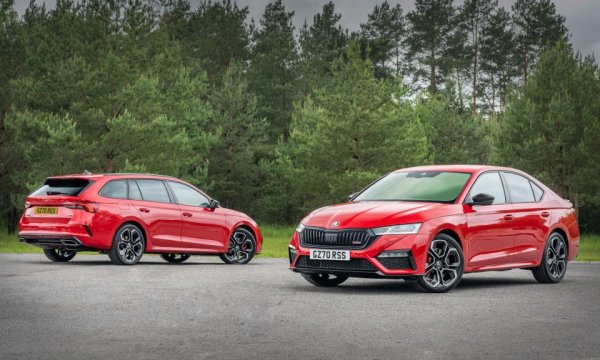 Предлагайки най-добрата комбинация от производителност и практичност, Skoda Octavia vRS може да бъде взет на изгодна цена през 2025 година. Предлага се както като седан, така и като комби. vRS е известен със своето яко управление, мощна производителност и непретенциозен дизайн. 

Чехът има набор от двигатели с турбокомпресор, включително бензинови, дизелови и plug-in хибридни опции. Най-надеждният вариант несъмнено е бензинововият. Изглежда лъскаво със спортни алуминиеви джанти, агресивни брони и емблематичната vRS емблема. 

Интериорът му също предлага първокласни материали, докато по-новите модели разполагат с усъвършенствани технологии, включително дигитален кокпит и инфоразвлекателна система с голям сензорен екран.
От името се разбира, че Octavia има просторна кабина и голям багажник, което я прави универсален избор за семейството. 
